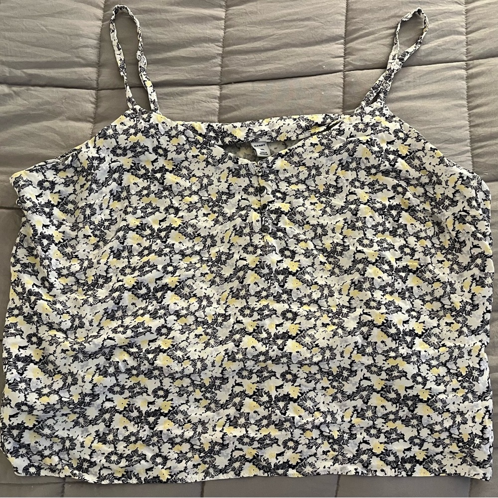 Old Navy Flowered tank, size XXL